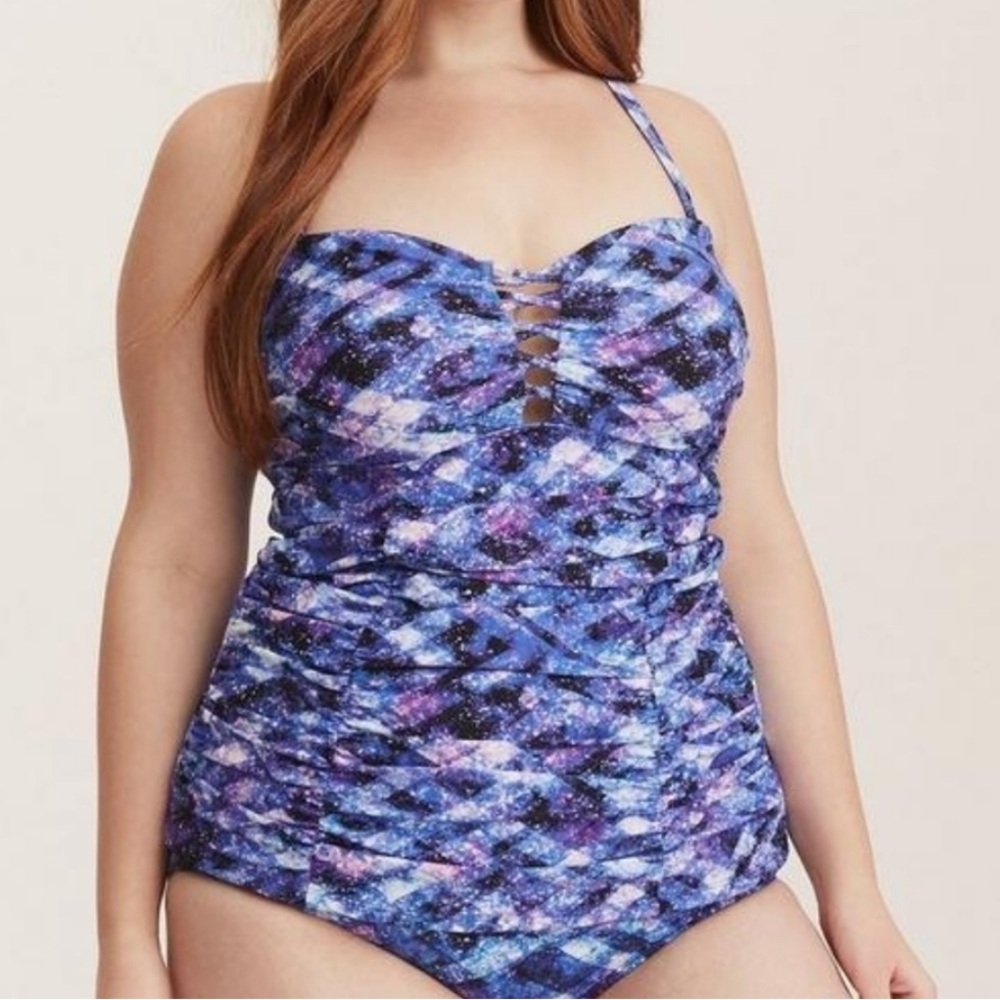 TORRID Blue/Purple Wireless Lattice Tankini - Size 3 GUC (top only)
